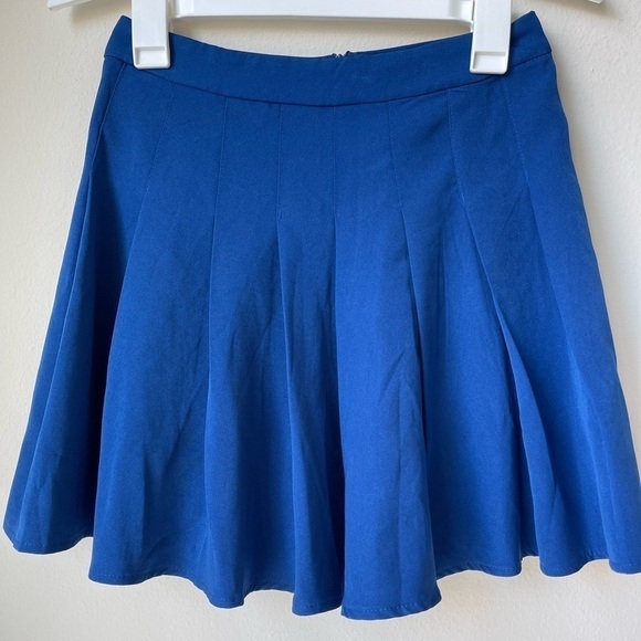 Princess Polly Pleated Blue Mini Skirt Size 4 - Picture 1 of 8